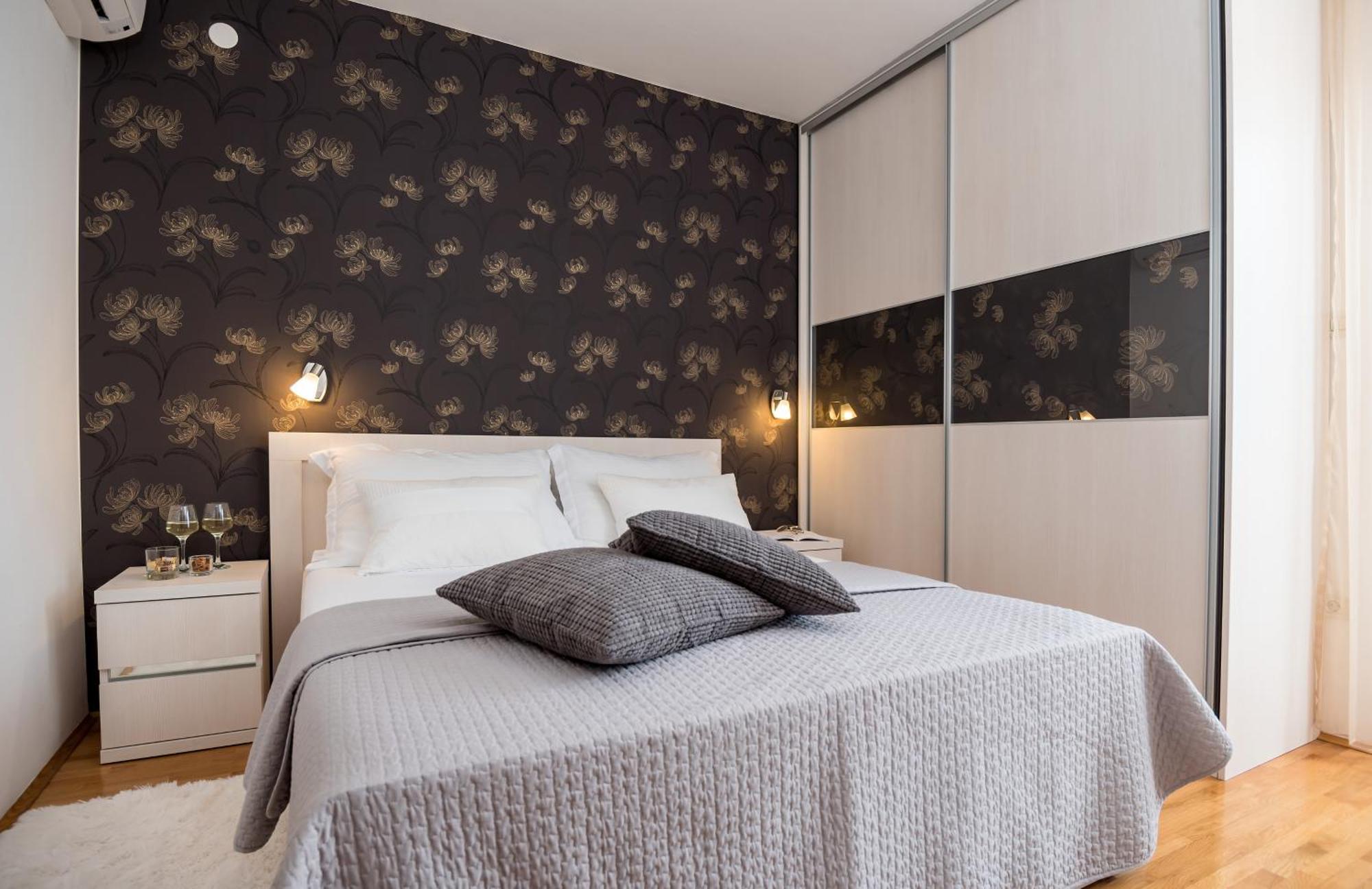 Apartments And Rooms With Parking Space Rogoznica - 10339 Rum bild
